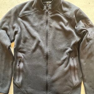 Arc’Teryx Covert Cardigan.